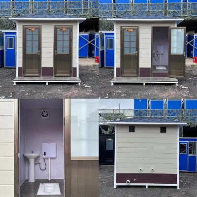 Toilette multijoueur mobile extérieure préfabriquée avec électricité, plomberie et isolation